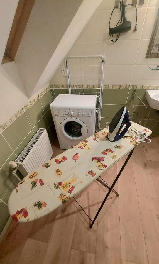 Apartman Tajov Pre 5-6 Osob, Privatne Parkovanie A Terasa Dış mekan fotoğraf